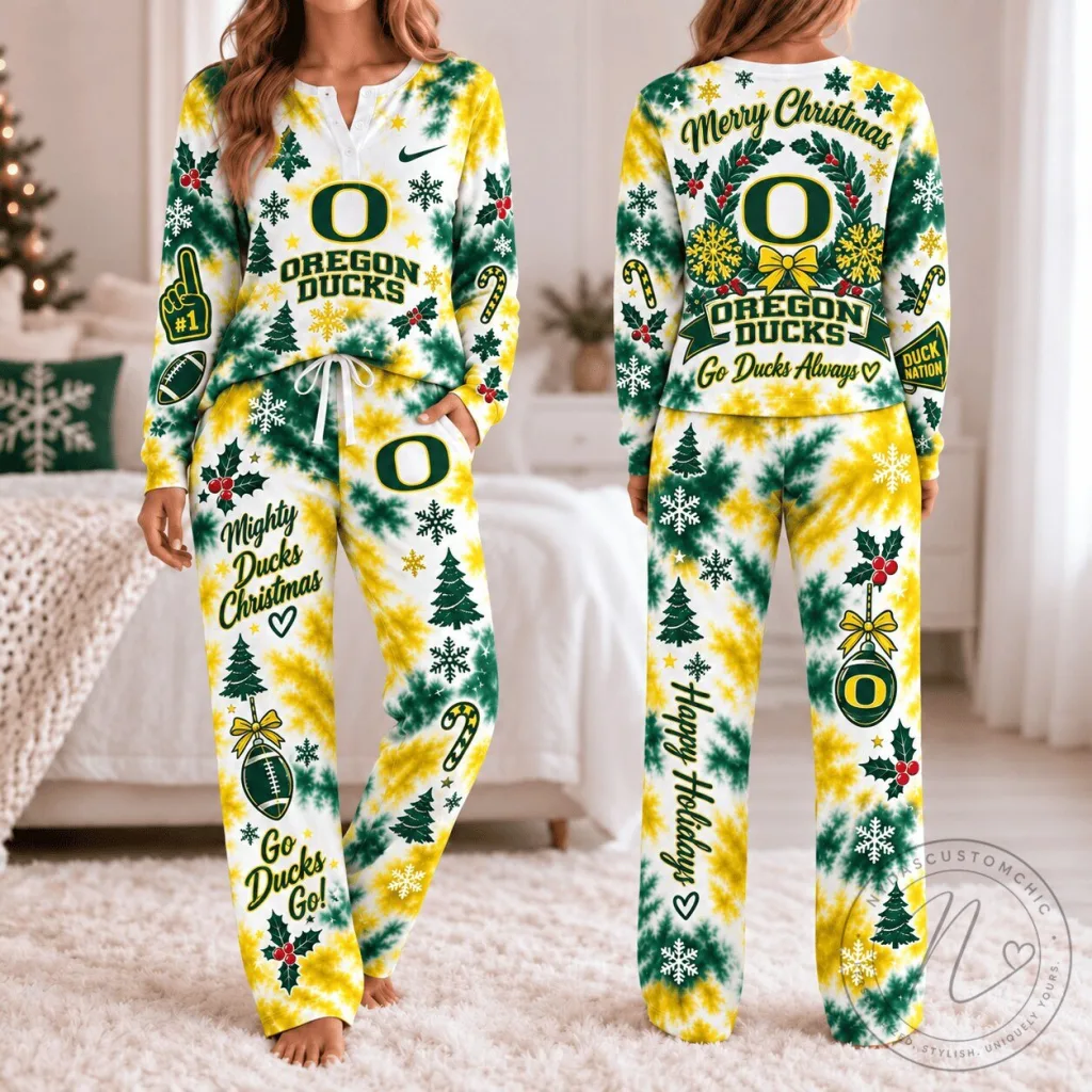 Oregon Ducks Christmas Tie-Dye Holiday Pajamas Set Oregon Ducks Christmas Tie-Dye Holiday Pajamas Set