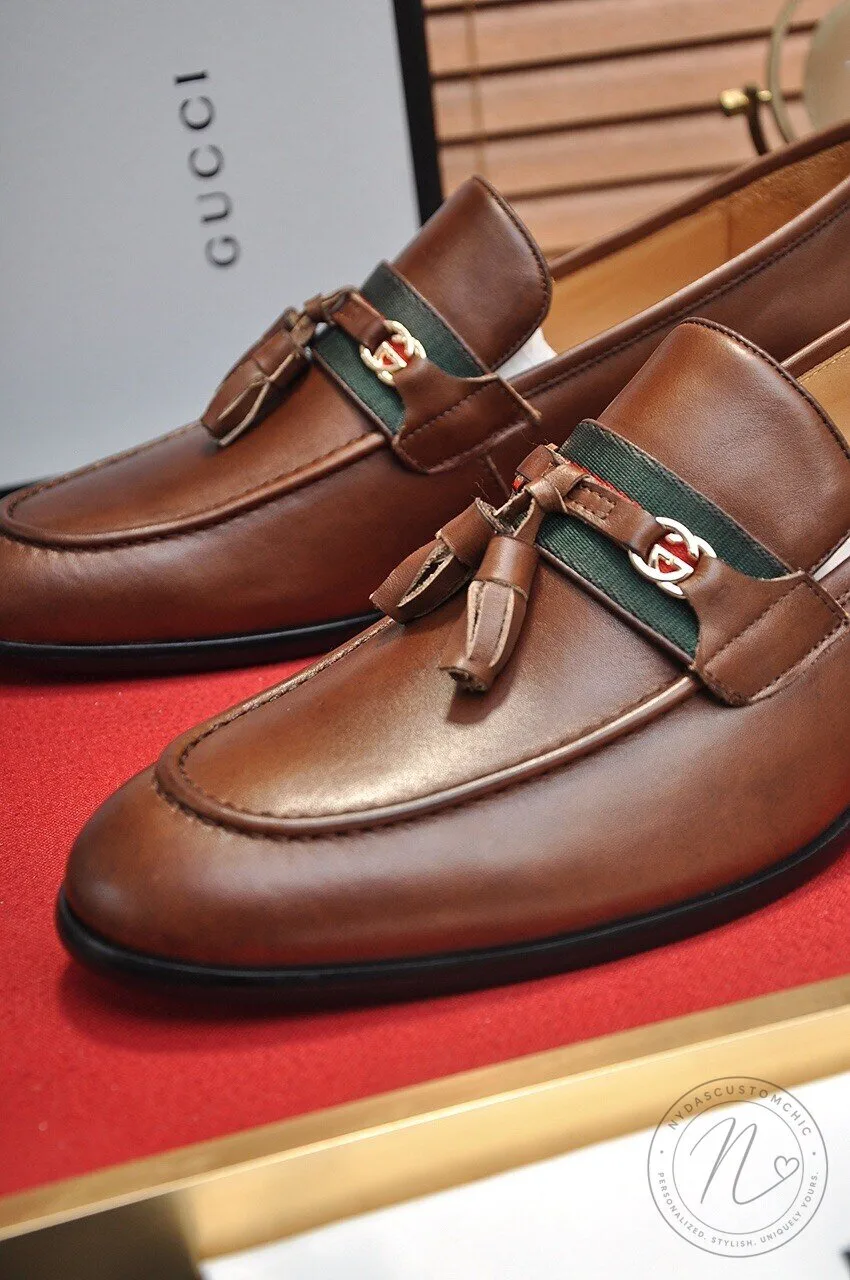 Gucci Brown Leather Tassel Loafers for Men Formal Slip-On Shoes 12 Gucci Brown Leather Tassel Loafers for Men Formal Slip-On Shoes